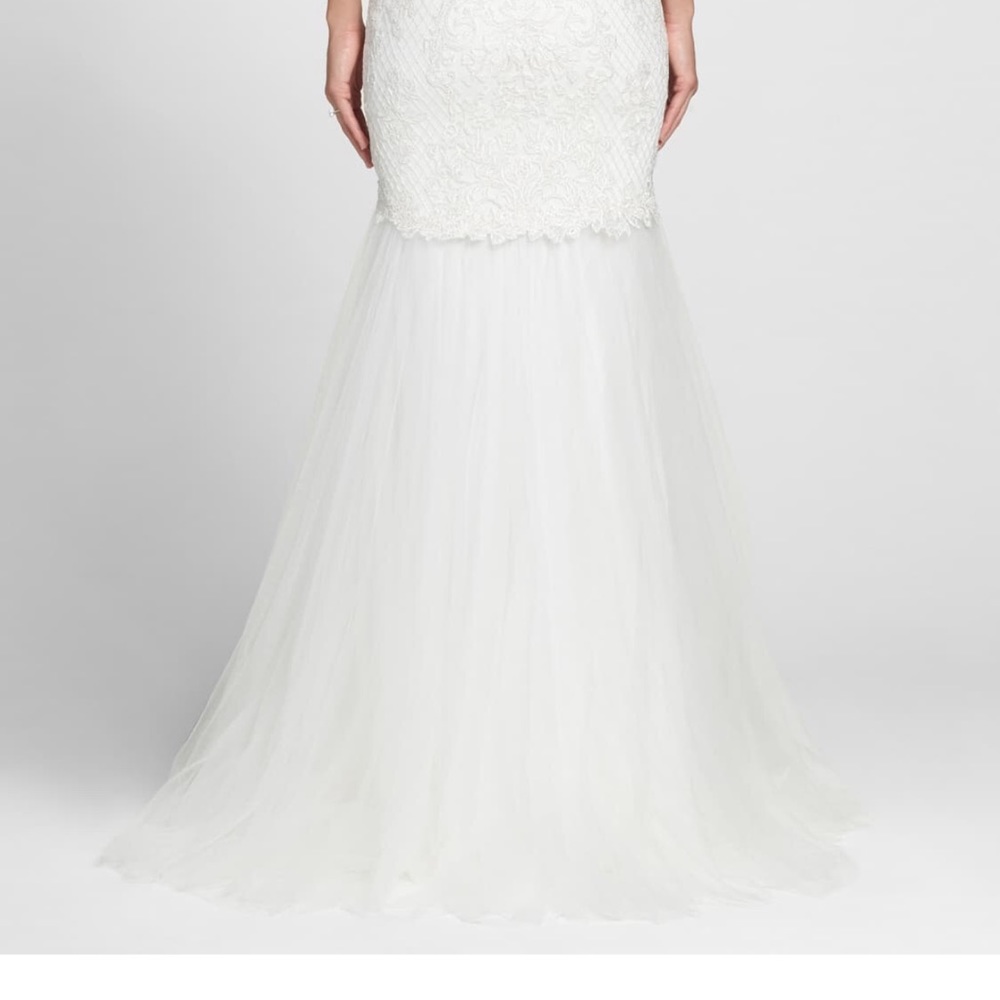 Tadashi Shoji Lace Halter Mermaid Gown - Picture 2 of 8